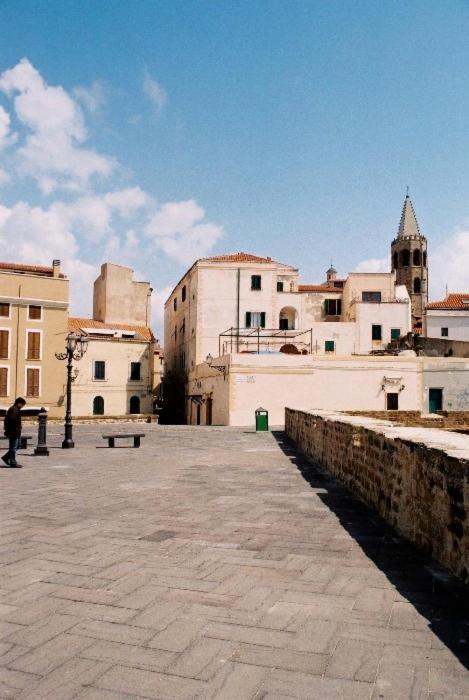 B&B Blue Wave Alghero Buitenkant foto